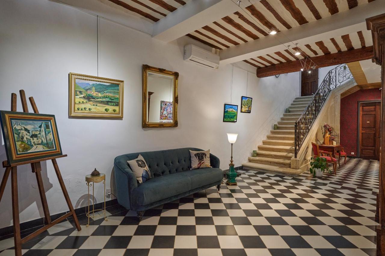 Ancienne Cure Bed and Breakfast Buis-les-Baronnies Exteriör bild